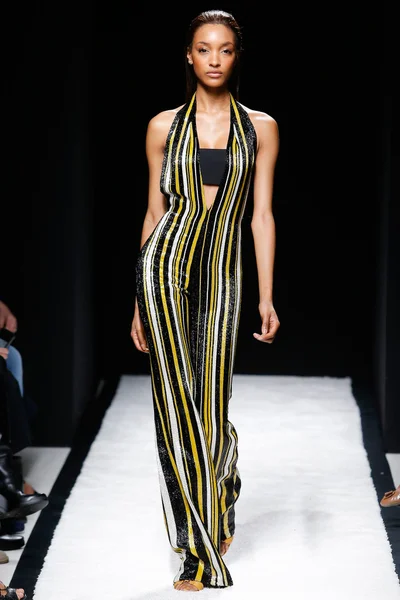 Look 26